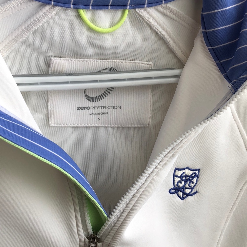 Zero Restriction Pullover - image 2